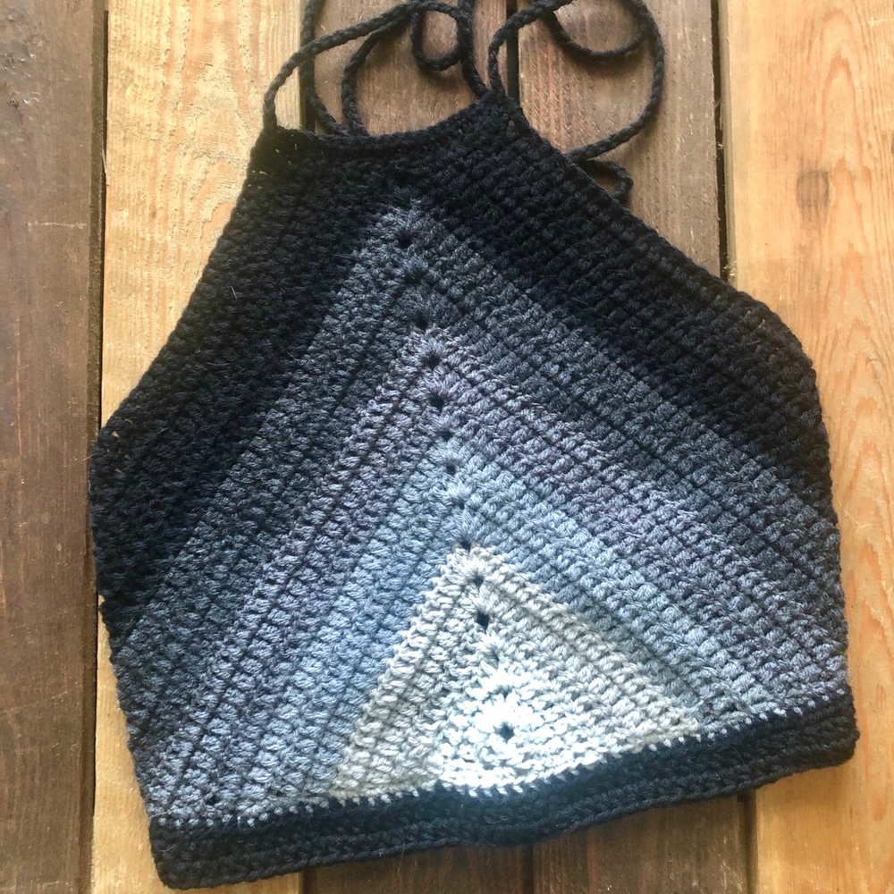🖤 Handmade Crochet Halter Crop Top.